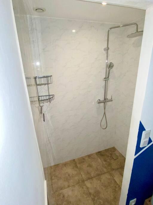 Location T1 Bis Apartment Le Pouzin Exterior foto